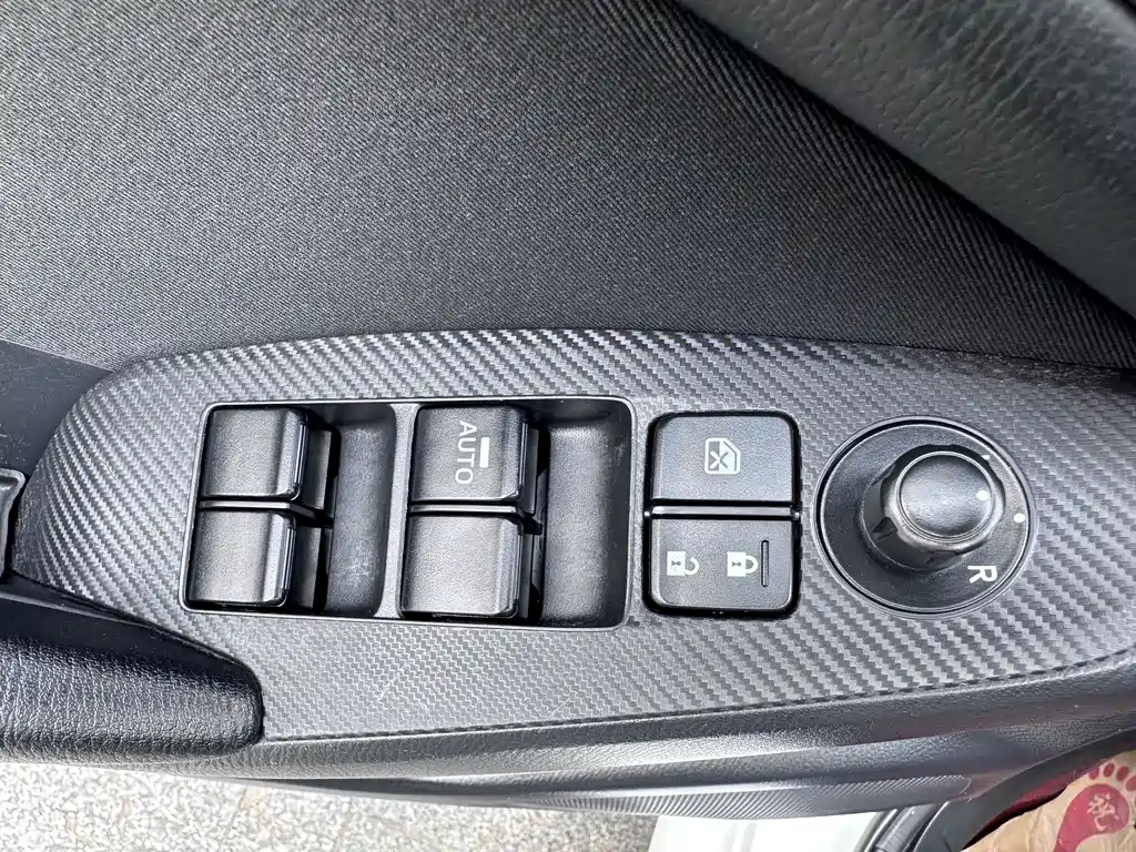 Mazda3 Angkesela 2017 Sedan 1.5L Manual Comfort Type National VI купить на сайте DeffCars
