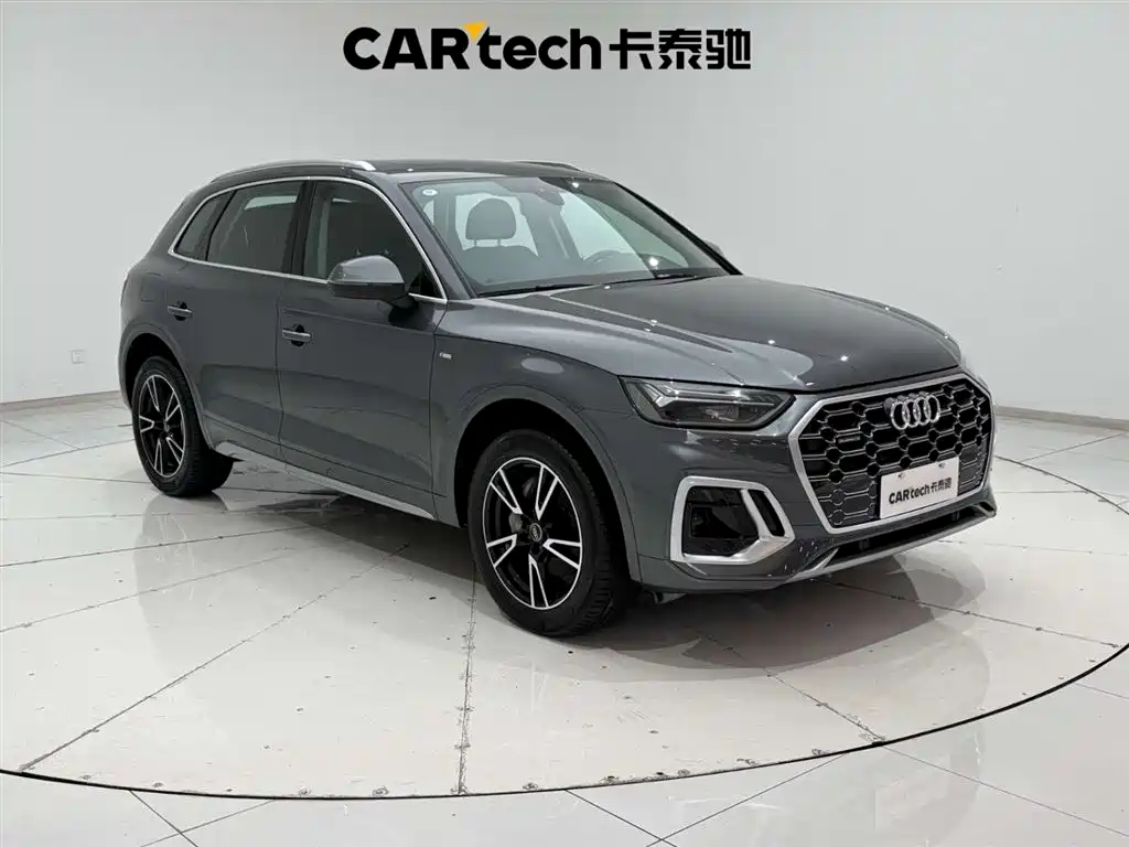 Audi Q5L 2024 40 TFSI Fashionable and Dynamic купить на сайте DeffCars