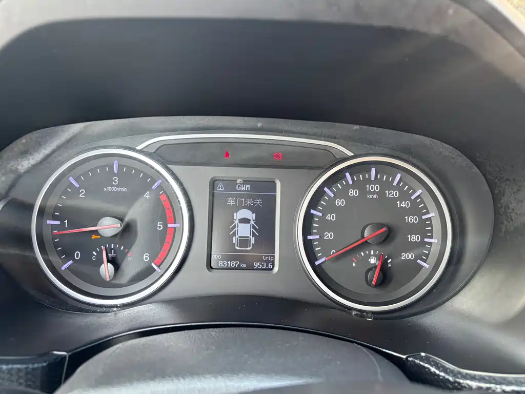 Fengjun 5 2020 2.0T diesel two-wheel drive elite large double row National VI GW4D20M купить на сайте DeffCars