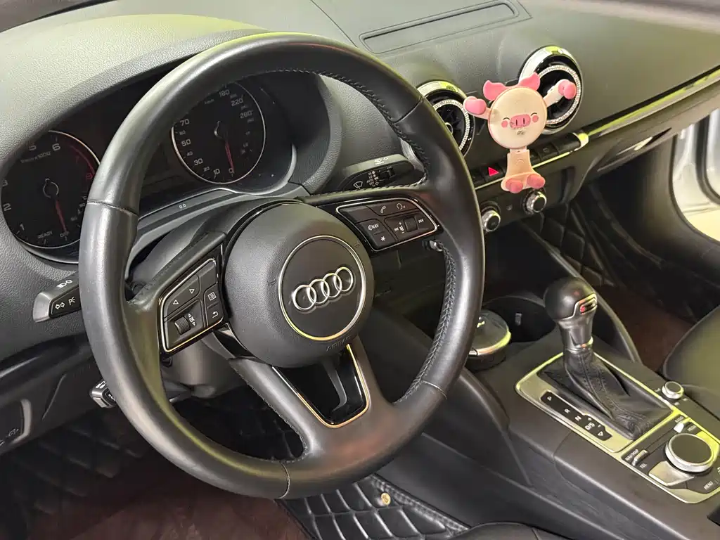 Audi A3 2020 Limousine 35 TFSI Fashion Type National V купить на сайте DeffCars
