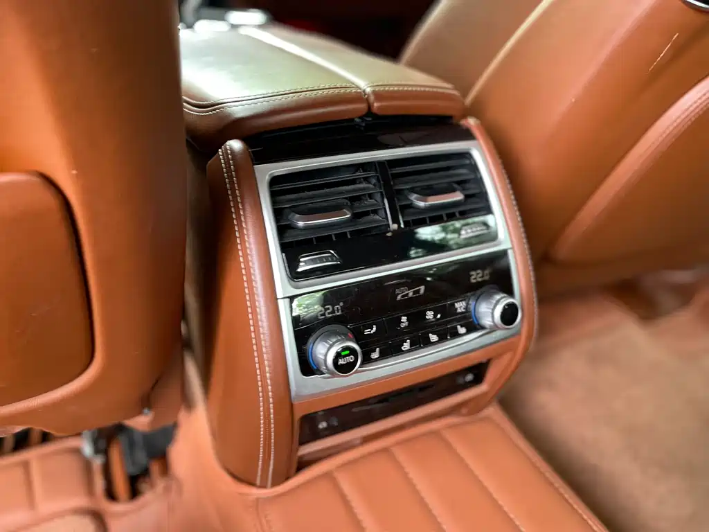 BMW 7 Series 2018 740Li xDrive Premium M Sport Kit купить на сайте DeffCars