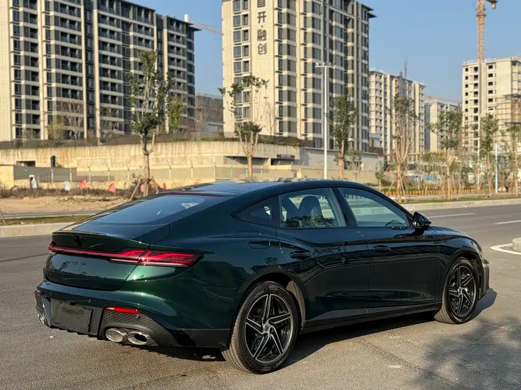 MG7 2025 1.5T 300 DCT Deluxe Edition купить на сайте DeffCars