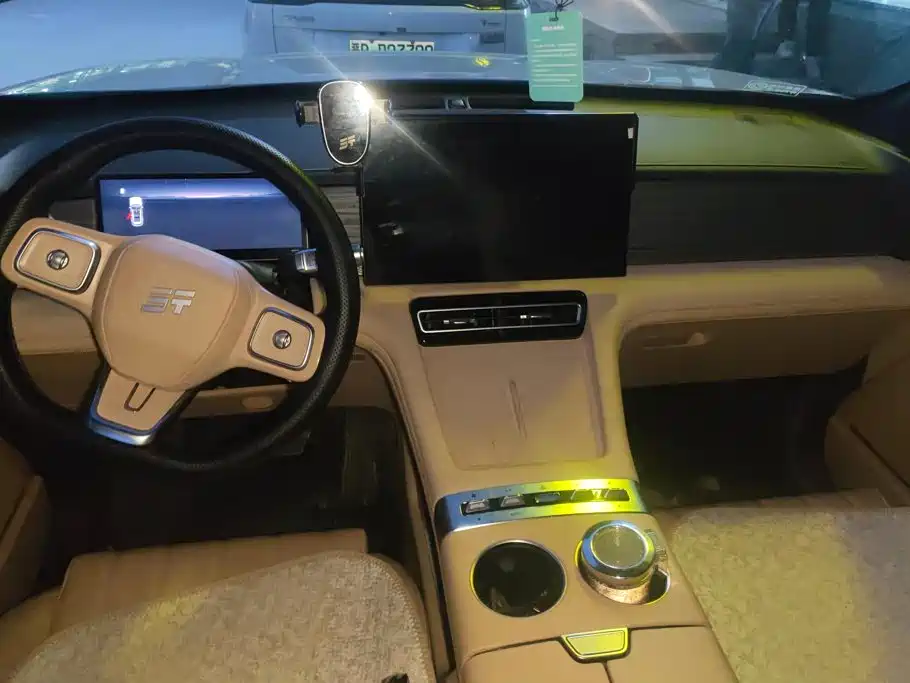 Jetour L7 plus 2026 220km Luxury Edition 5-seater купить на сайте DeffCars