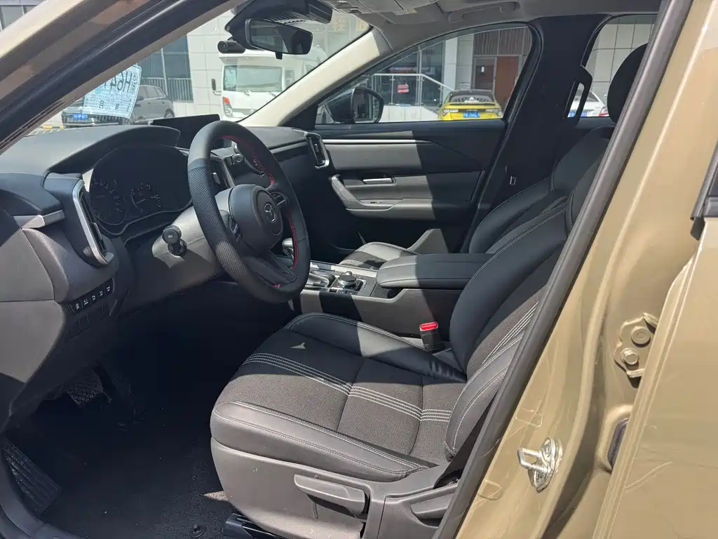 Mazda CX-50 2023 2.0L Leading Edition купить на сайте DeffCars