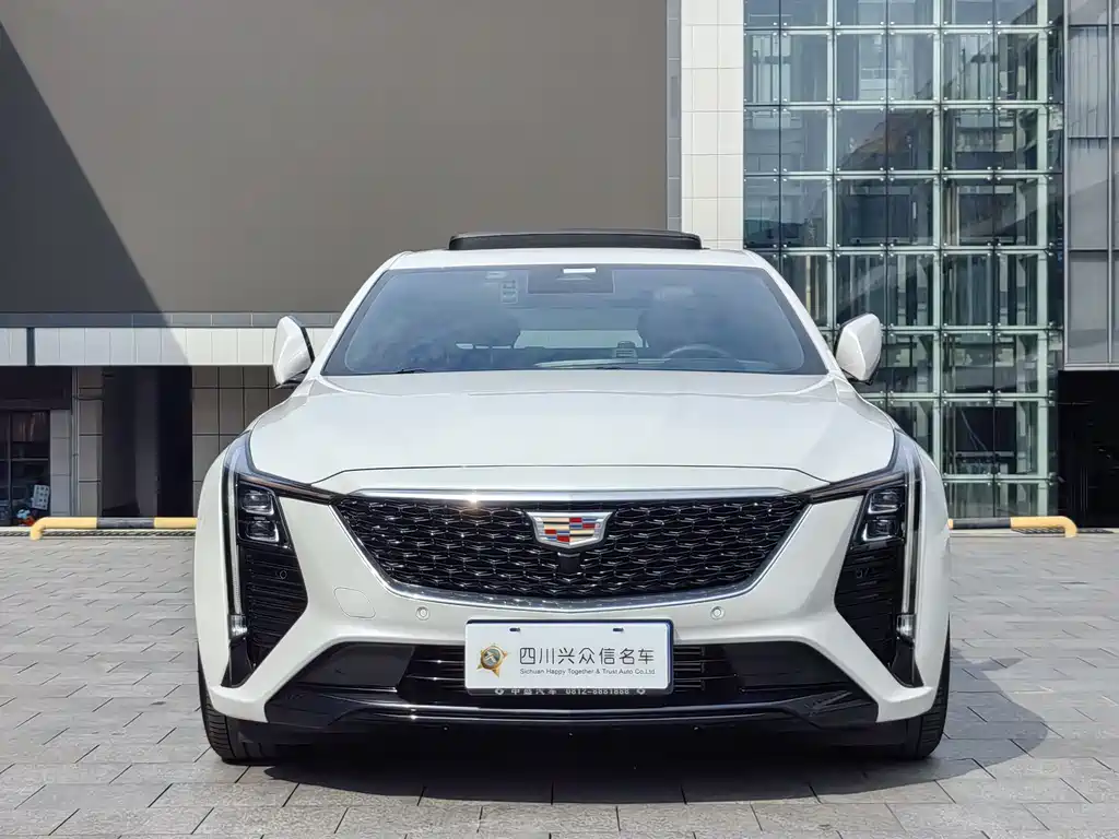 Cadillac CT5 2024 28T Luxury Pro купить на сайте DeffCars