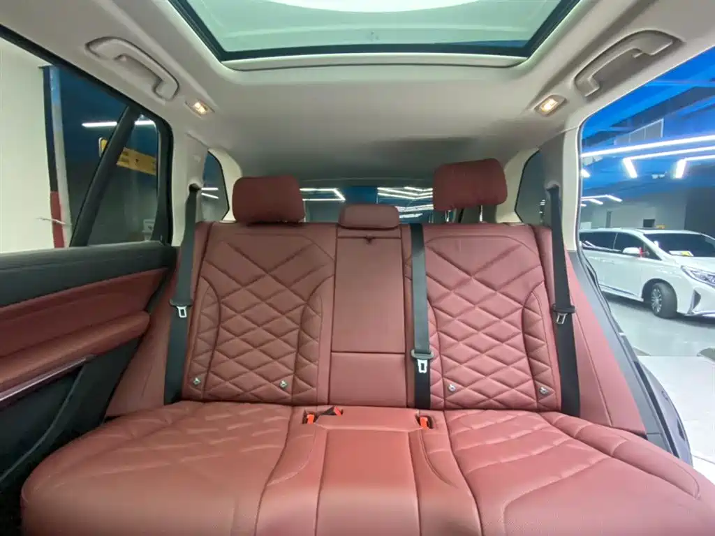 BMW X5 2023 xDrive 30Li M Sports Package купить на сайте DeffCars