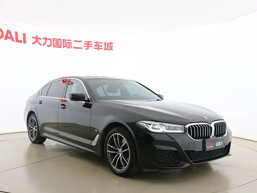 BMW 5 Series 2022 525Li M Sports Package купить на сайте DeffCars