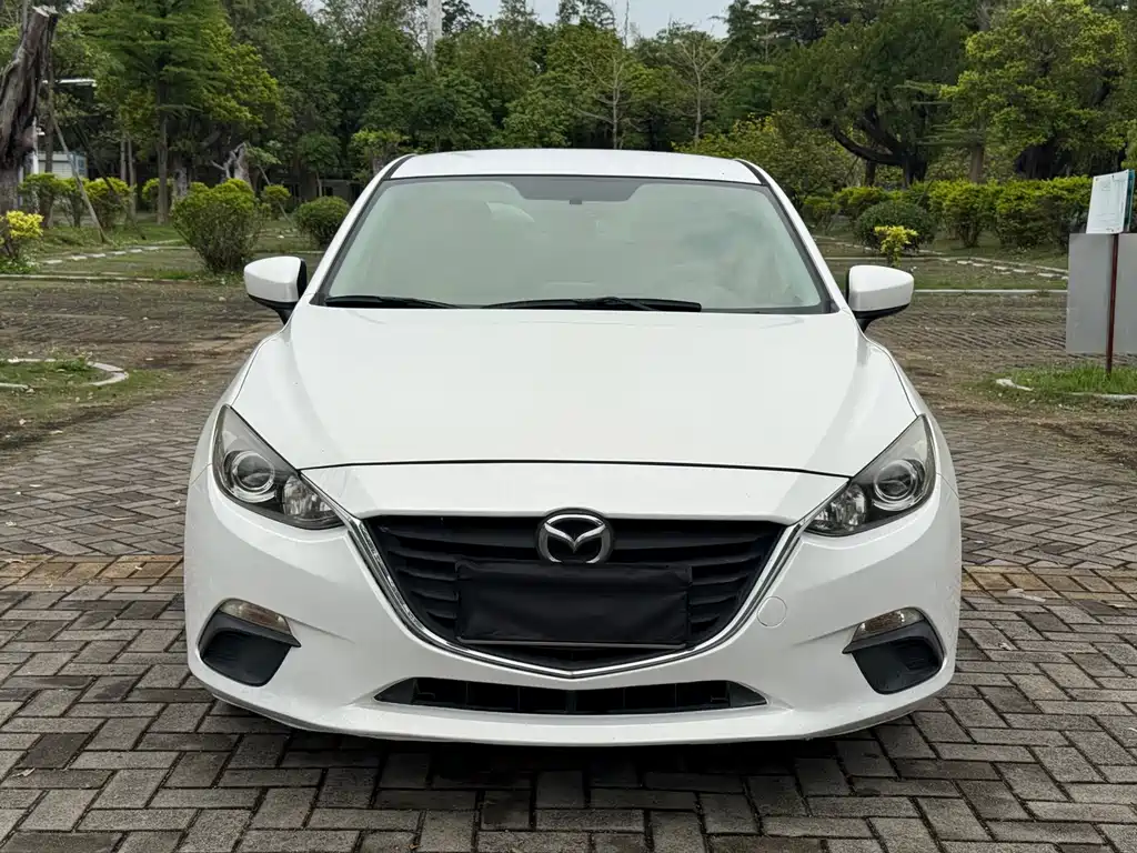 Mazda3 Angkesela 2014 Sedan 1.5L Manual Comfort Type купить на сайте DeffCars