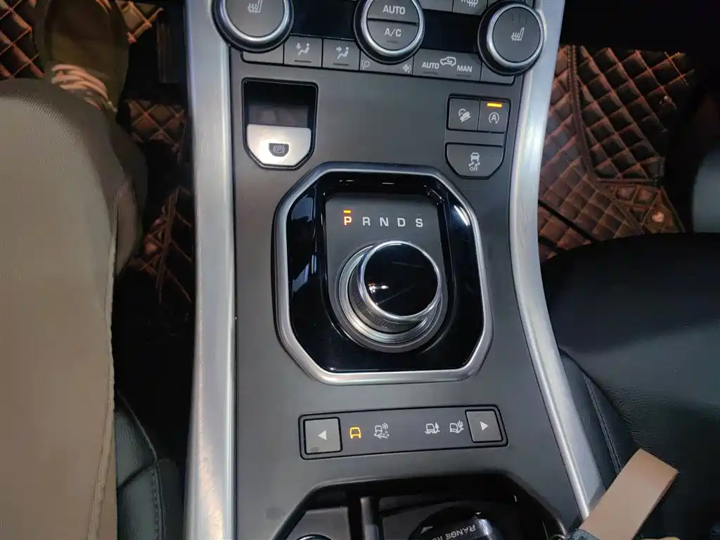 Range Rover Evoque 2017 2.0T SE Zhiyao Edition купить на сайте DeffCars
