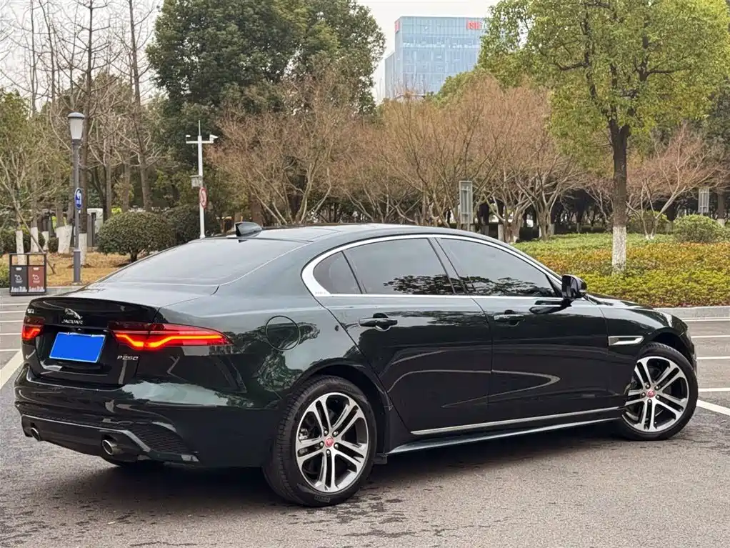Jaguar XEL 2023 2.0T 250PS R-DYNAMIC S Advanced Sports Edition купить на сайте DeffCars