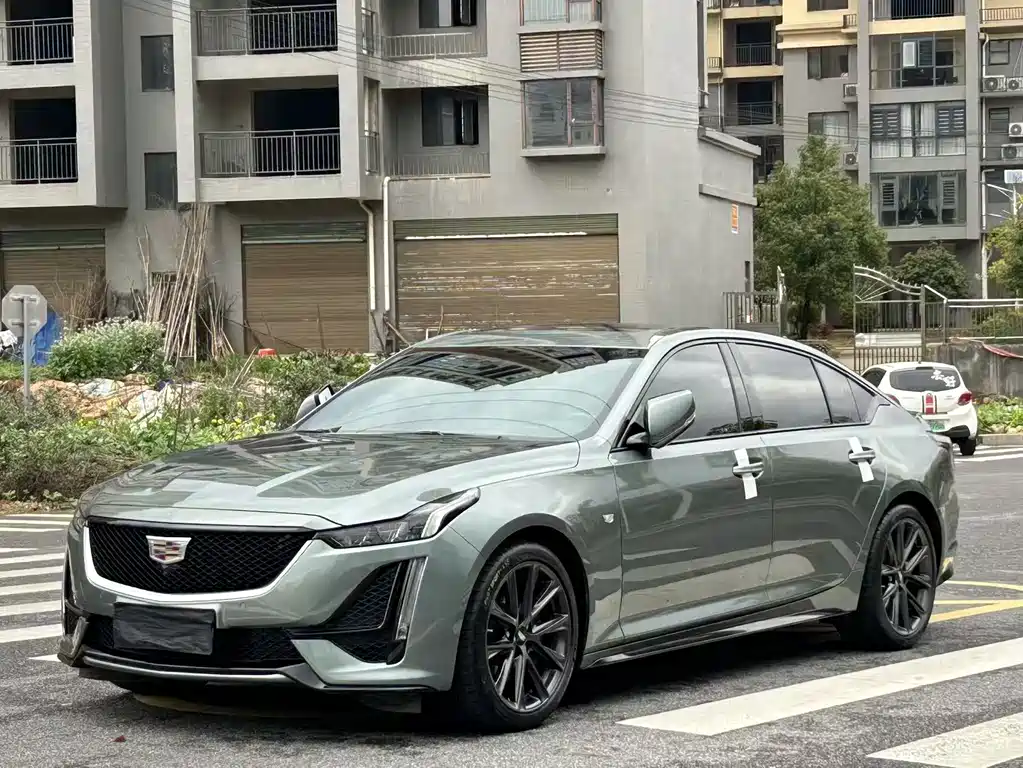 Cadillac CT5 2023 28T Platinum Super Assisted Driving Edition купить на сайте DeffCars