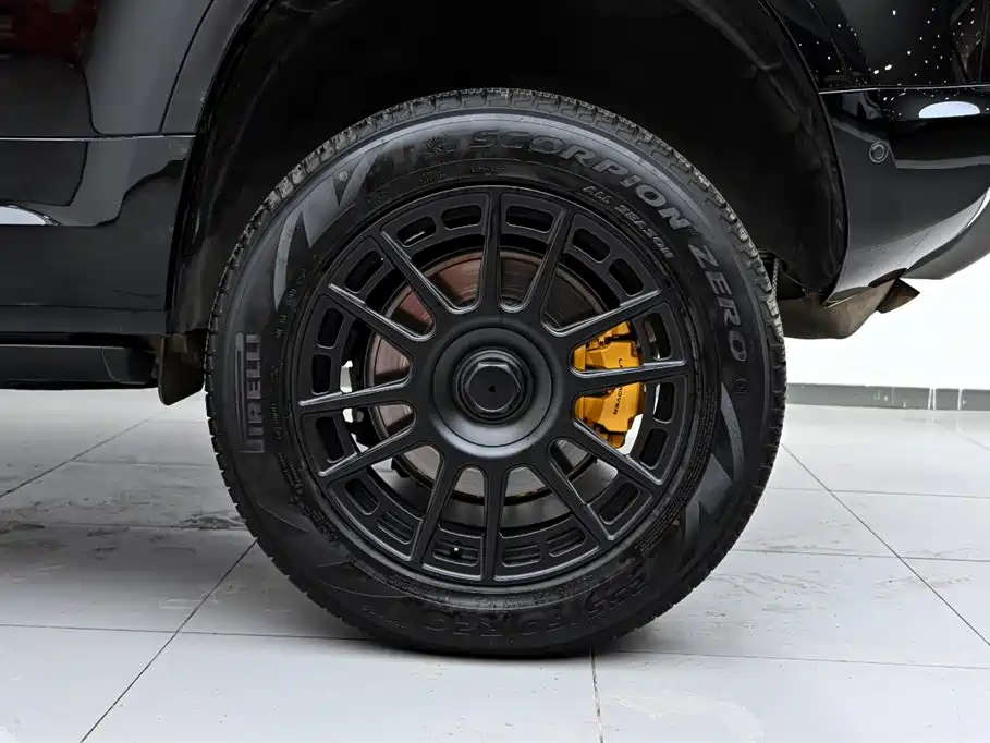 Land Rover Defender 2024 110 3.0T P400 X-DYNAMIC HSE купить на сайте DeffCars