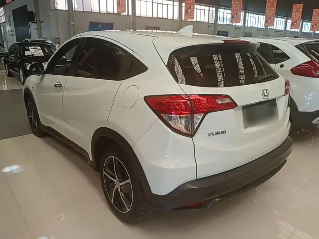 Vezel (HR-V) 2020 1.5L CVT Pioneer Edition купить на сайте DeffCars