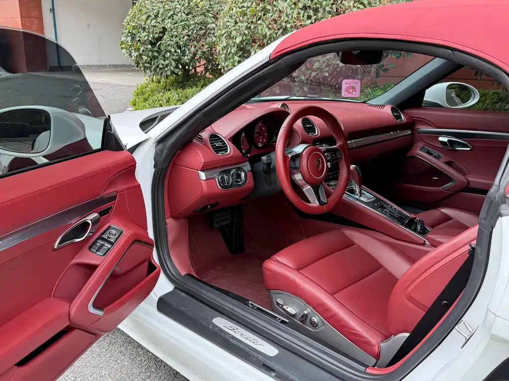 Porsche 718 2020 Boxster 2.0T купить на сайте DeffCars