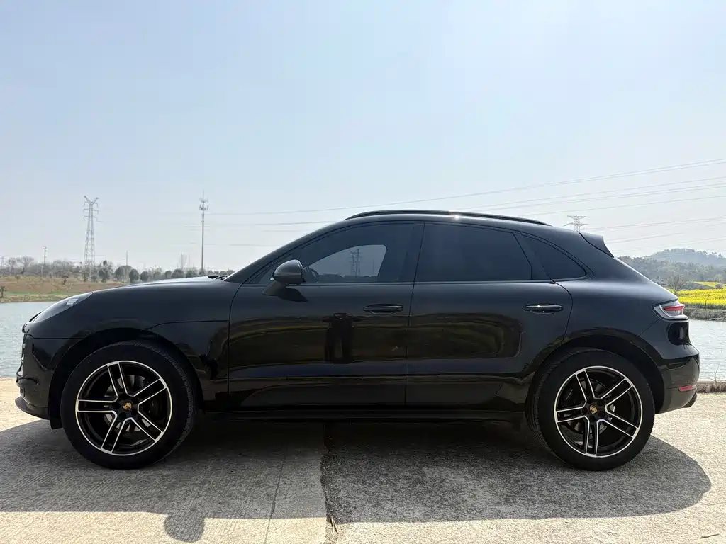 Macan 2021 Macan 2.0T купить на сайте DeffCars