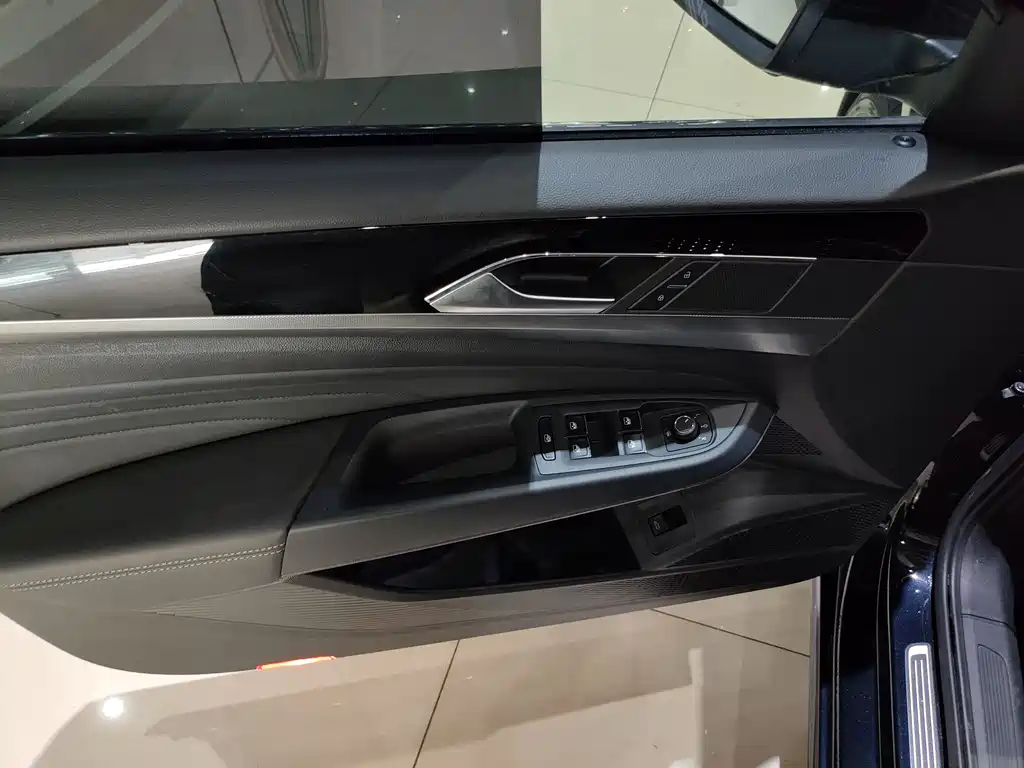 Passat 2022 330TSI Elite Edition купить на сайте DeffCars
