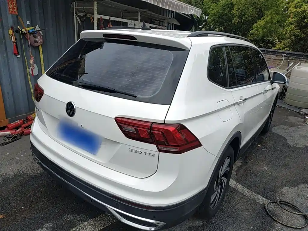 Tiguan L 2022 330TSI automatic two-wheel drive comfort version купить на сайте DeffCars