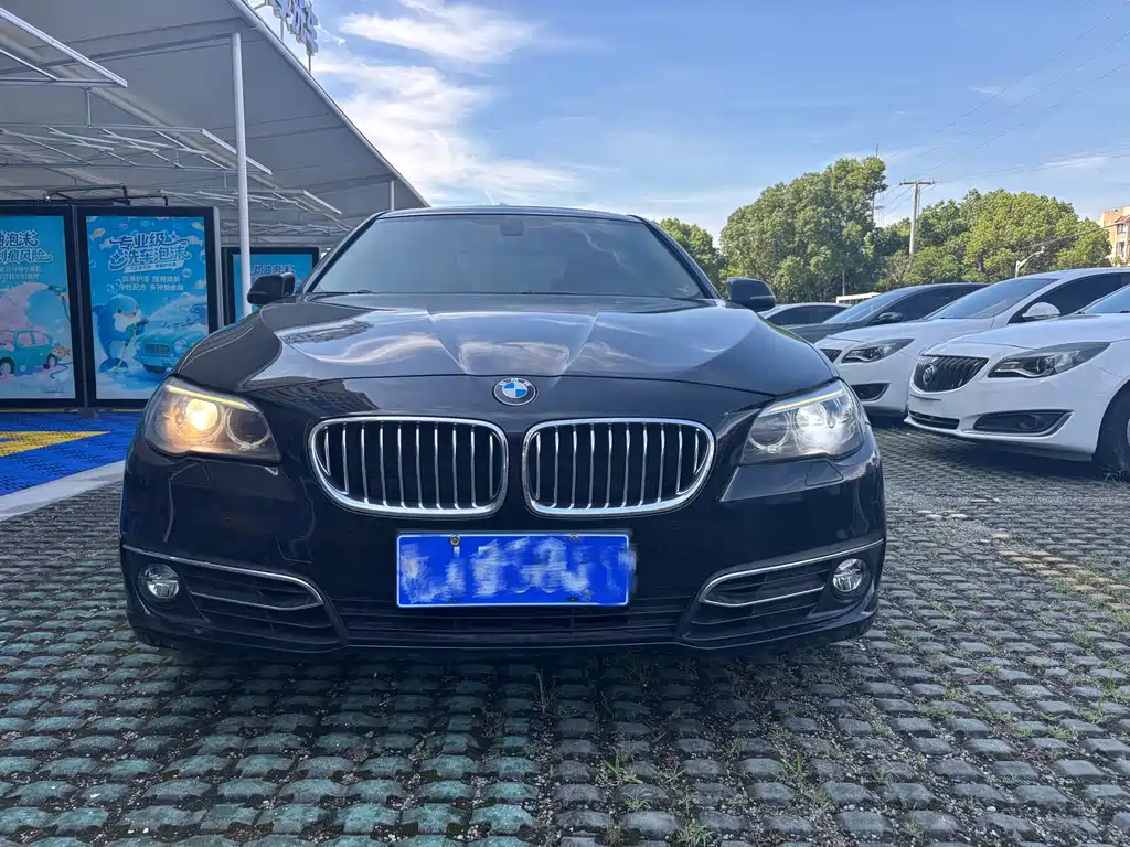BMW 5 Series 2014 525Li Leading Model купить на сайте DeffCars