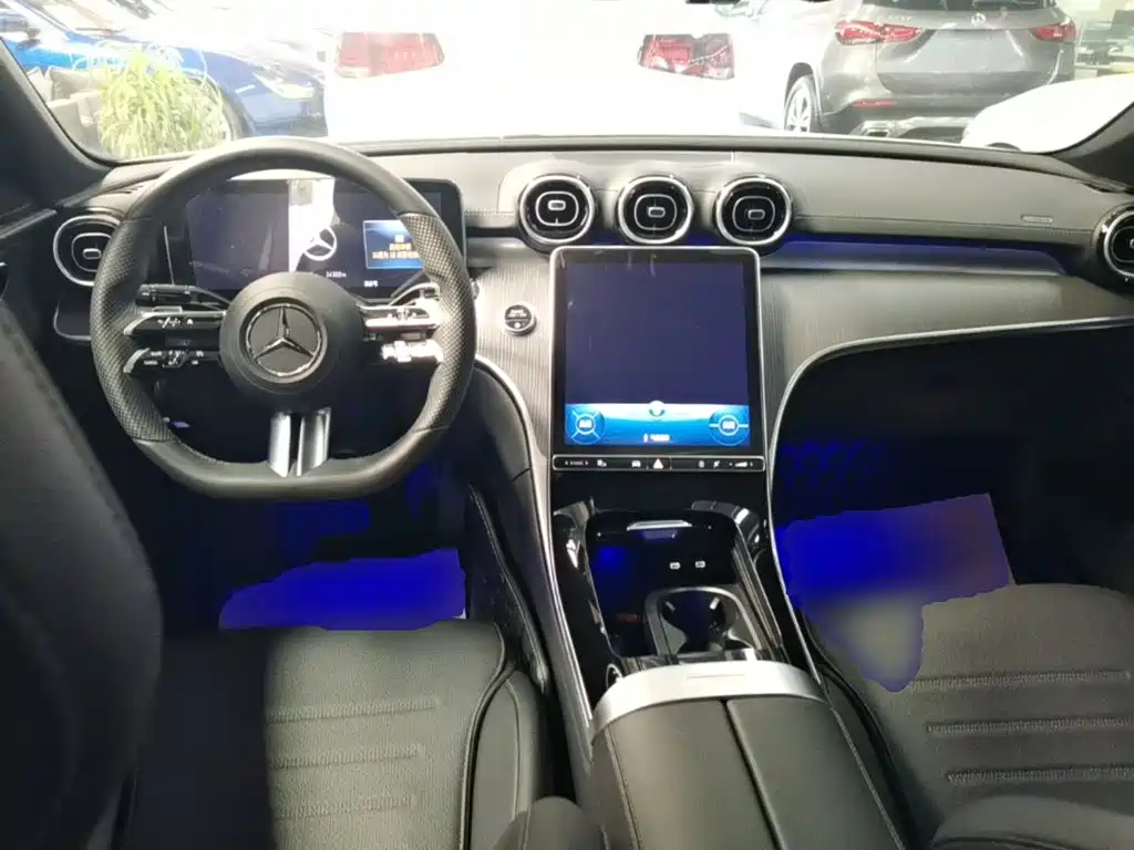 Mercedes C-Class 2022 facelift C 200 L sports version купить на сайте DeffCars