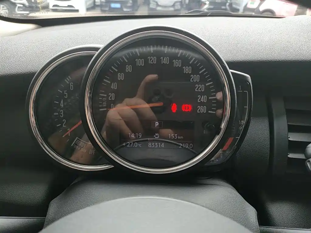 MINI 2021 1.5T ONE купить на сайте DeffCars