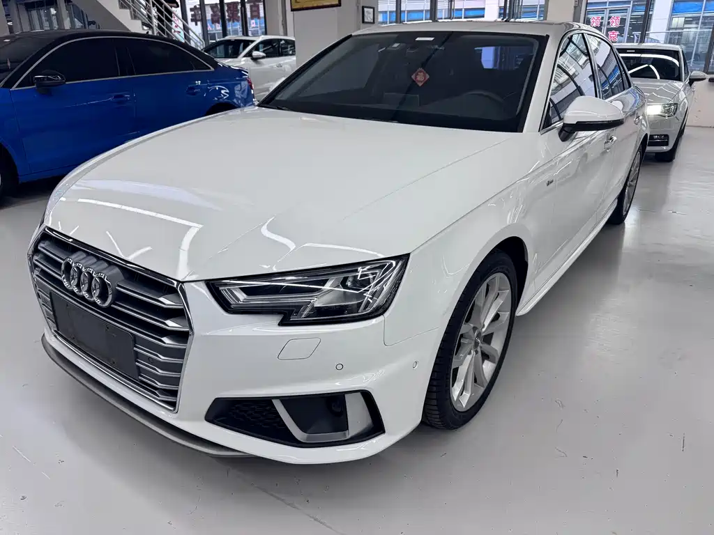 Audi A4L 2019 40 TFSI Fashion Type National V купить на сайте DeffCars