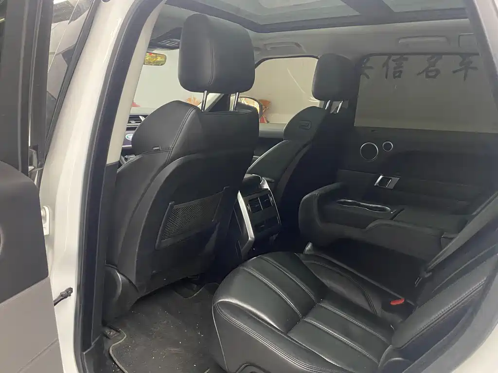 Range Rover Sport 2017 3.0 SC V6 SE купить на сайте DeffCars