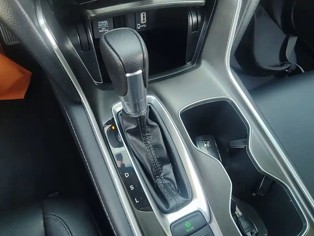 Accord 2022 260TURBO Deluxe Edition купить на сайте DeffCars