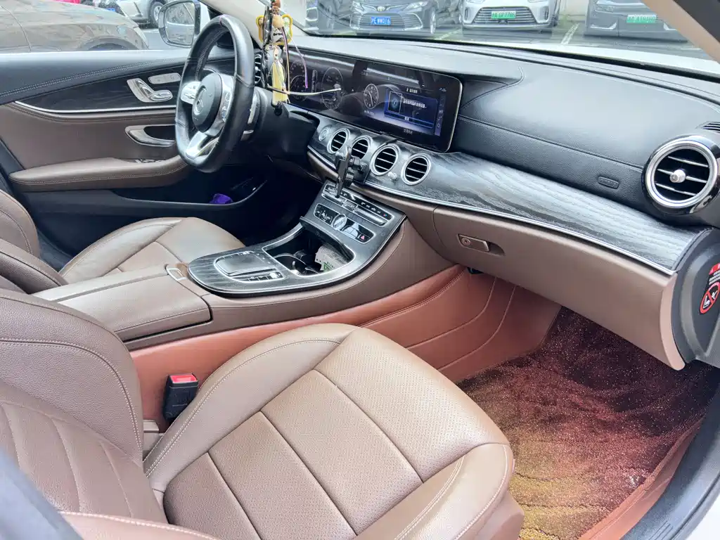Mercedes-Benz E-Class 2019 E 300 L Sports Luxury купить на сайте DeffCars