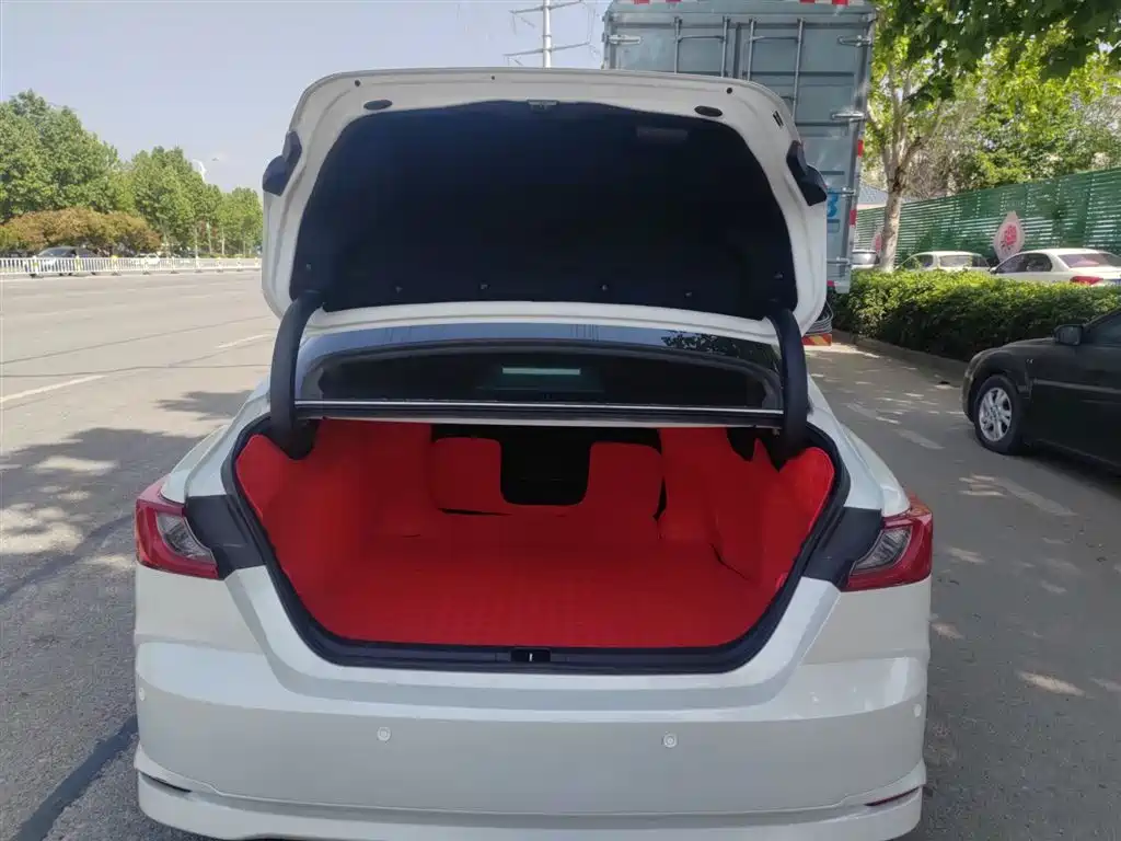 Camry 2024 Dual Engine 2.0HE Elite Edition купить на сайте DeffCars