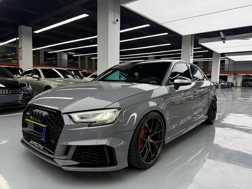 Audi RS 3 2017 RS 3 2.5T Limousine купить на сайте DeffCars