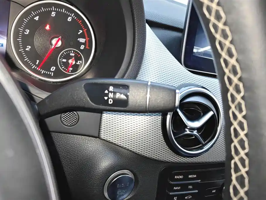 Mercedes-Benz B-Class 2017 B 200 Dynamic купить на сайте DeffCars