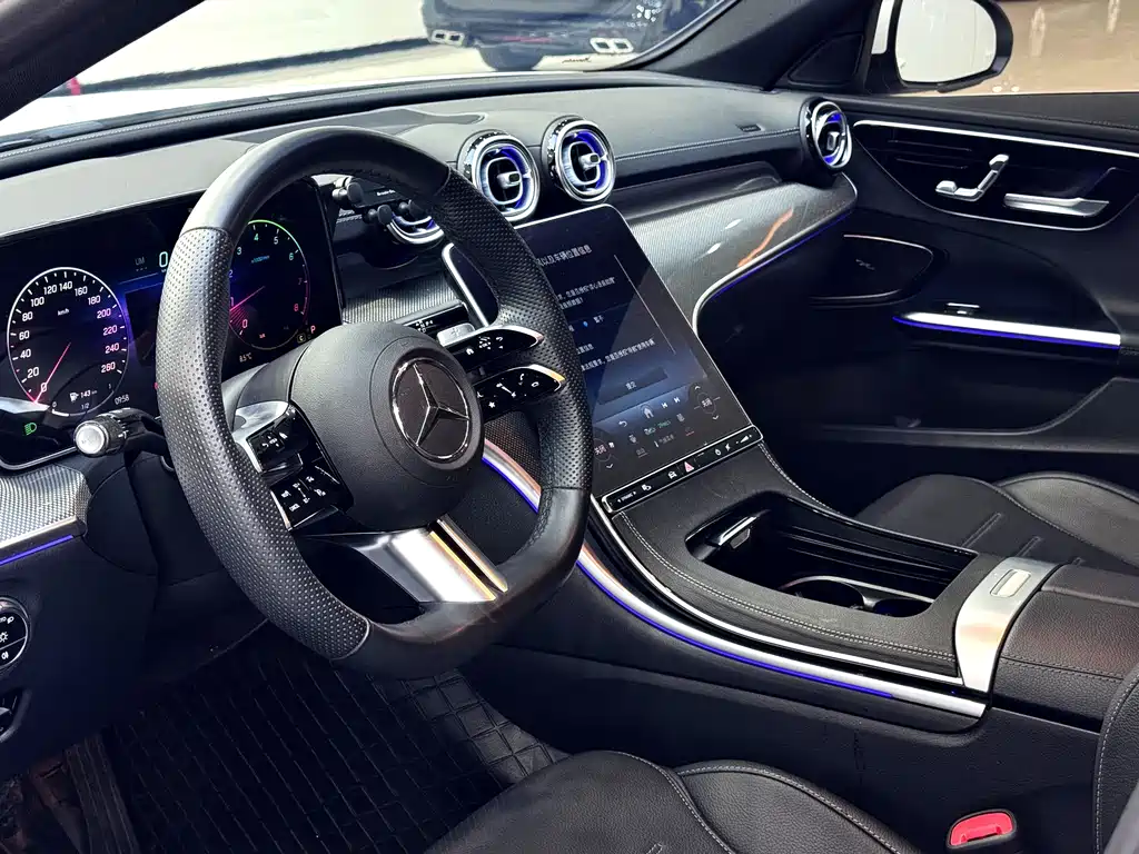 Mercedes-Benz C-Class 2024 facelift C 260 L sports version купить на сайте DeffCars