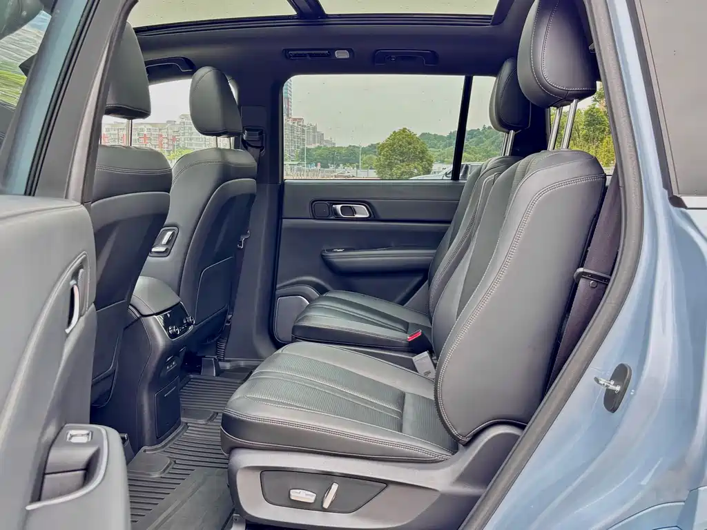 Ideal ONE 2021 extended range 6-seater version купить на сайте DeffCars
