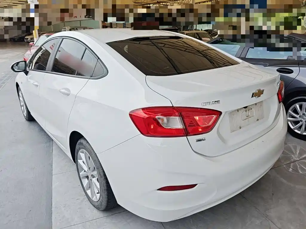 Cruze 2018 320 Automatic Pioneer Skylight Edition купить на сайте DeffCars