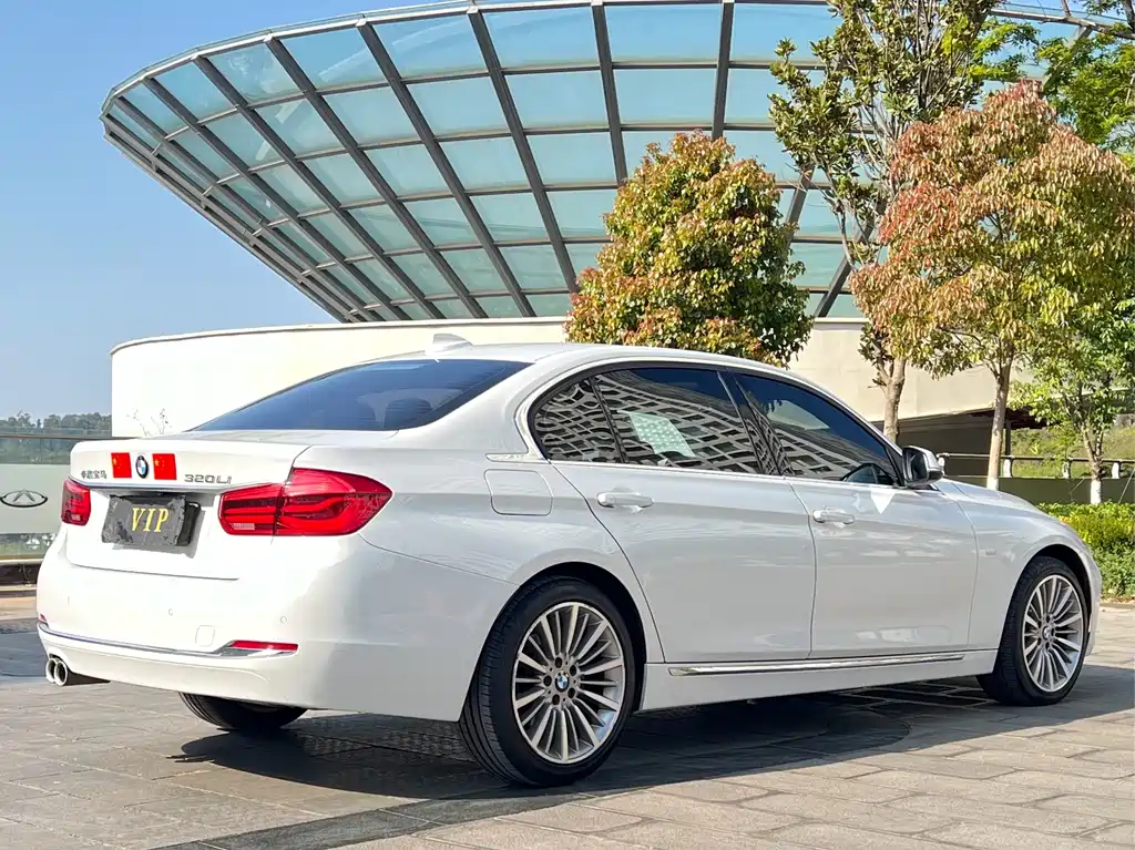 BMW 3 Series 2018 320Li Leading Luxury Package купить на сайте DeffCars