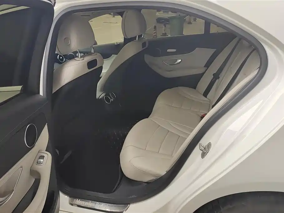 Mercedes-Benz C-Class 2016 C 200 L Sports купить на сайте DeffCars