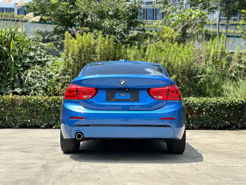 BMW 1 Series 2018 118i Sports купить на сайте DeffCars