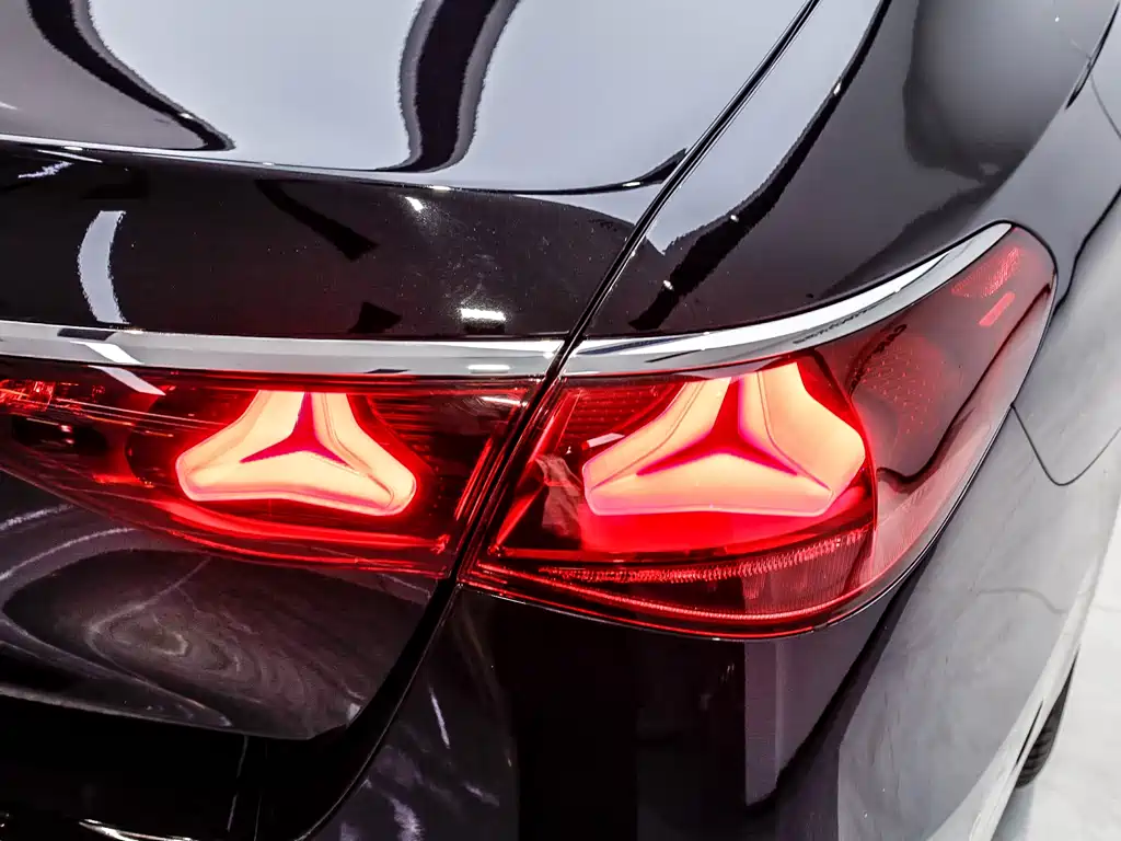 Mercedes-Benz E-Class 2025 facelift E 300 L luxury model купить на сайте DeffCars