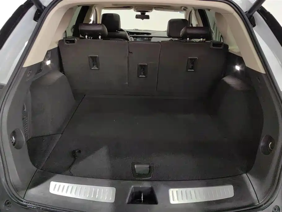 Cadillac XT5 2018 25T luxury model купить на сайте DeffCars