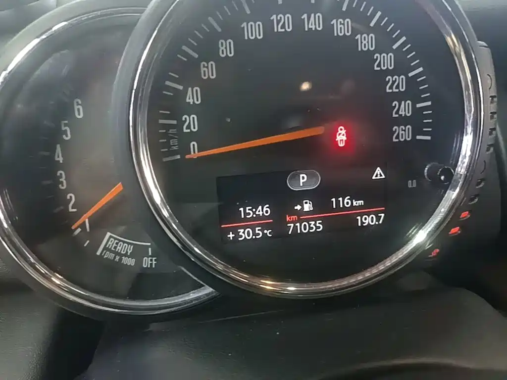 Mini 2016 1.2T one Five Door Edition купить на сайте DeffCars