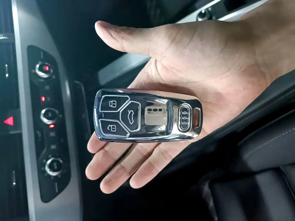 Audi A4L 2020 40 TFSI Fashionable and Dynamic купить на сайте DeffCars