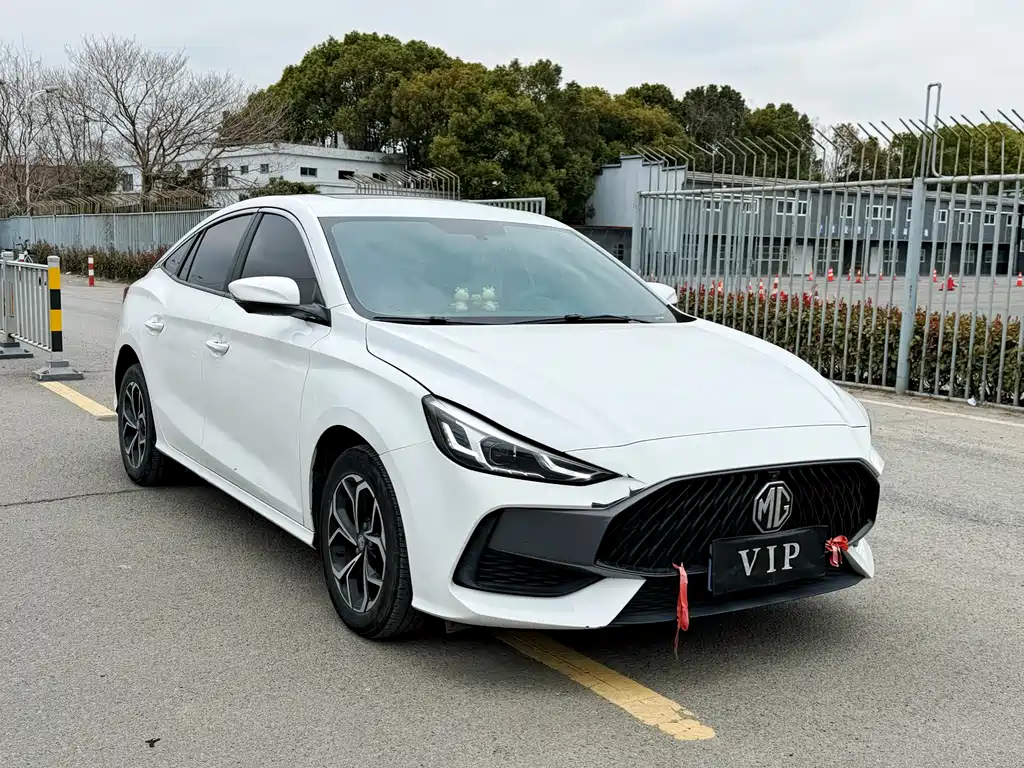 MG5 2022 180DVVT CVT Youth Fashion Edition купить на сайте DeffCars