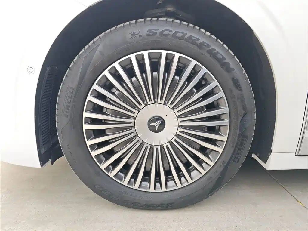 Lantu Dreamer 2025 PHEV four-wheel drive flagship Kunpeng version купить на сайте DeffCars