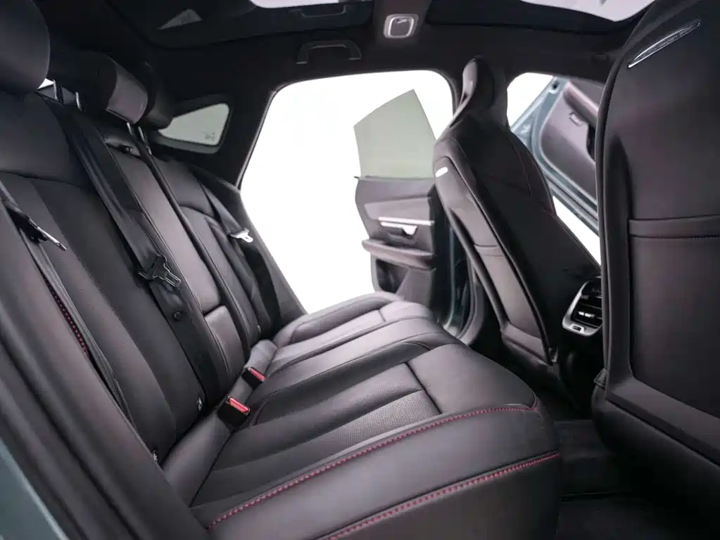 Xpeng P7 2023 P7i 610 Pengyi Performance Edition купить на сайте DeffCars