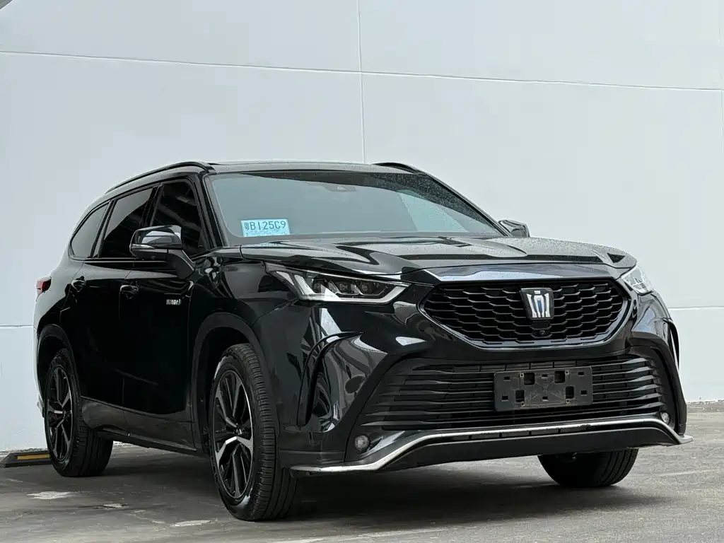 Crown Lufang 2021 2.5L HEV four-wheel drive luxury version купить на сайте DeffCars