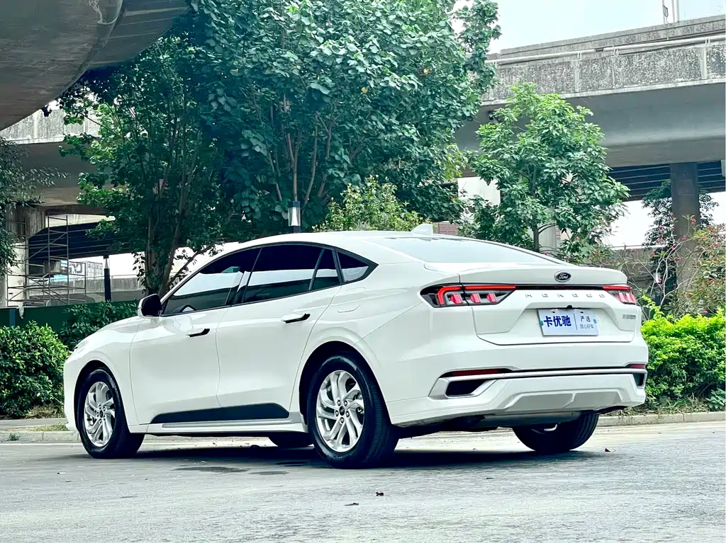 Mondeo 2025 1.5T EcoBoost Comfort Model купить на сайте DeffCars