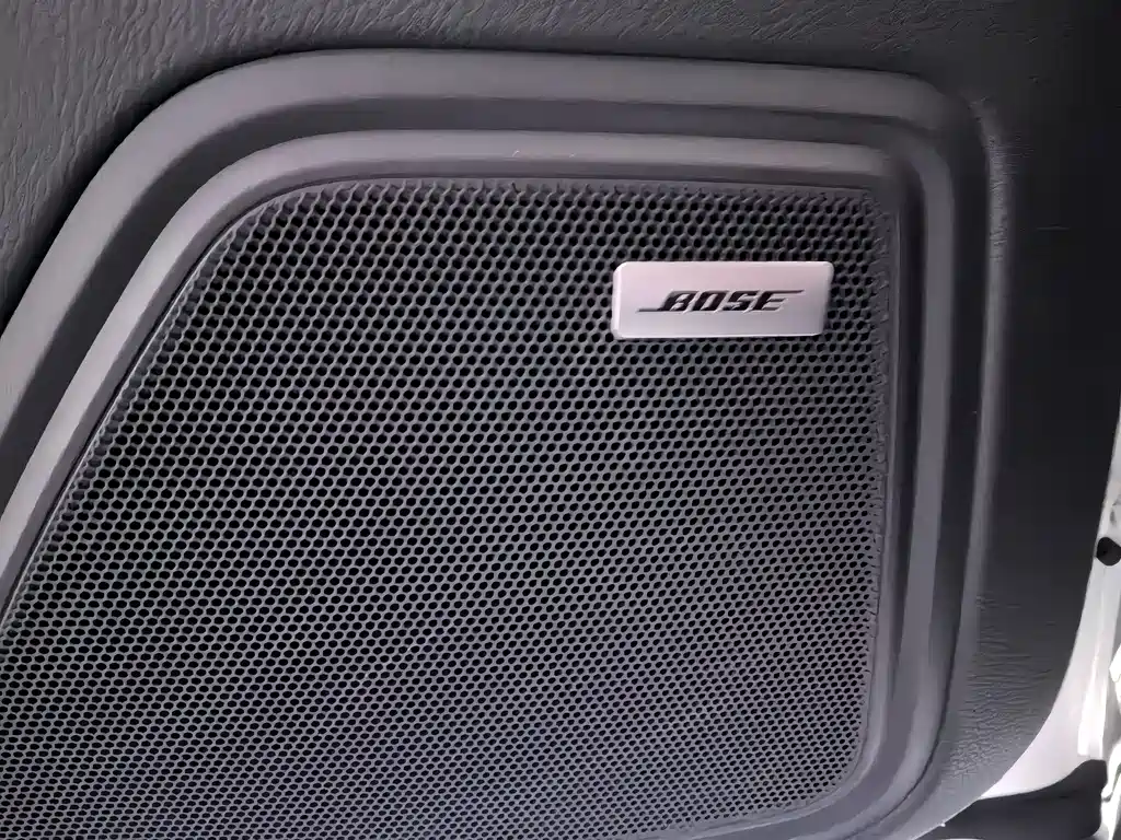 Macan 2023 Macan 2.0T купить на сайте DeffCars