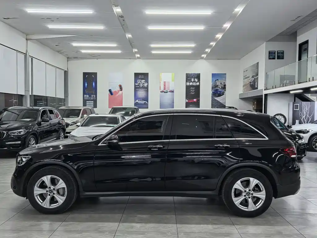Mercedes-Benz GLC 2020 facelift GLC 260 L 4MATIC dynamic купить на сайте DeffCars