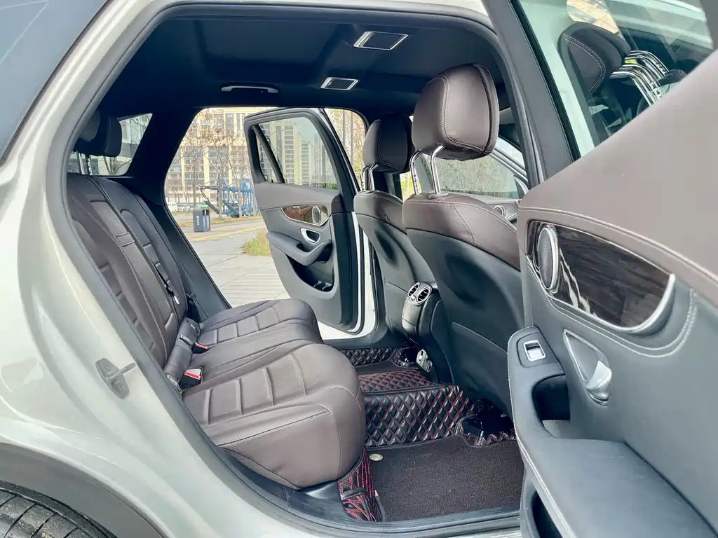 Mercedes-Benz GLC 2019 GLC 260 L 4MATIC Dynamic купить на сайте DeffCars