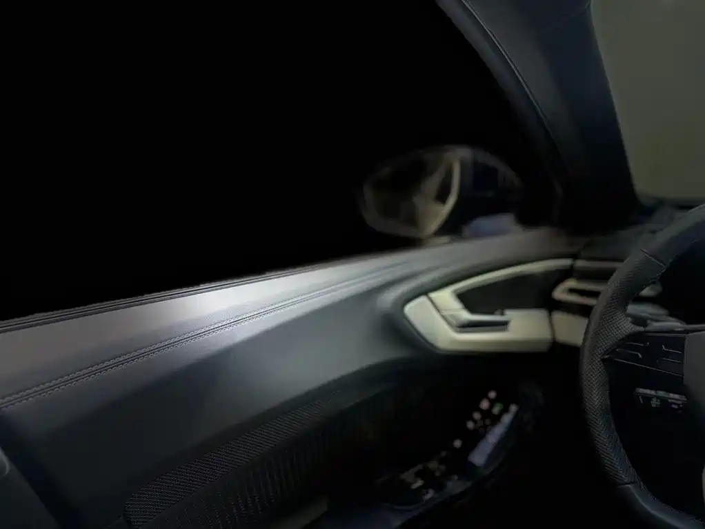 Audi A5L 2026 2.0T sports version quattro купить на сайте DeffCars
